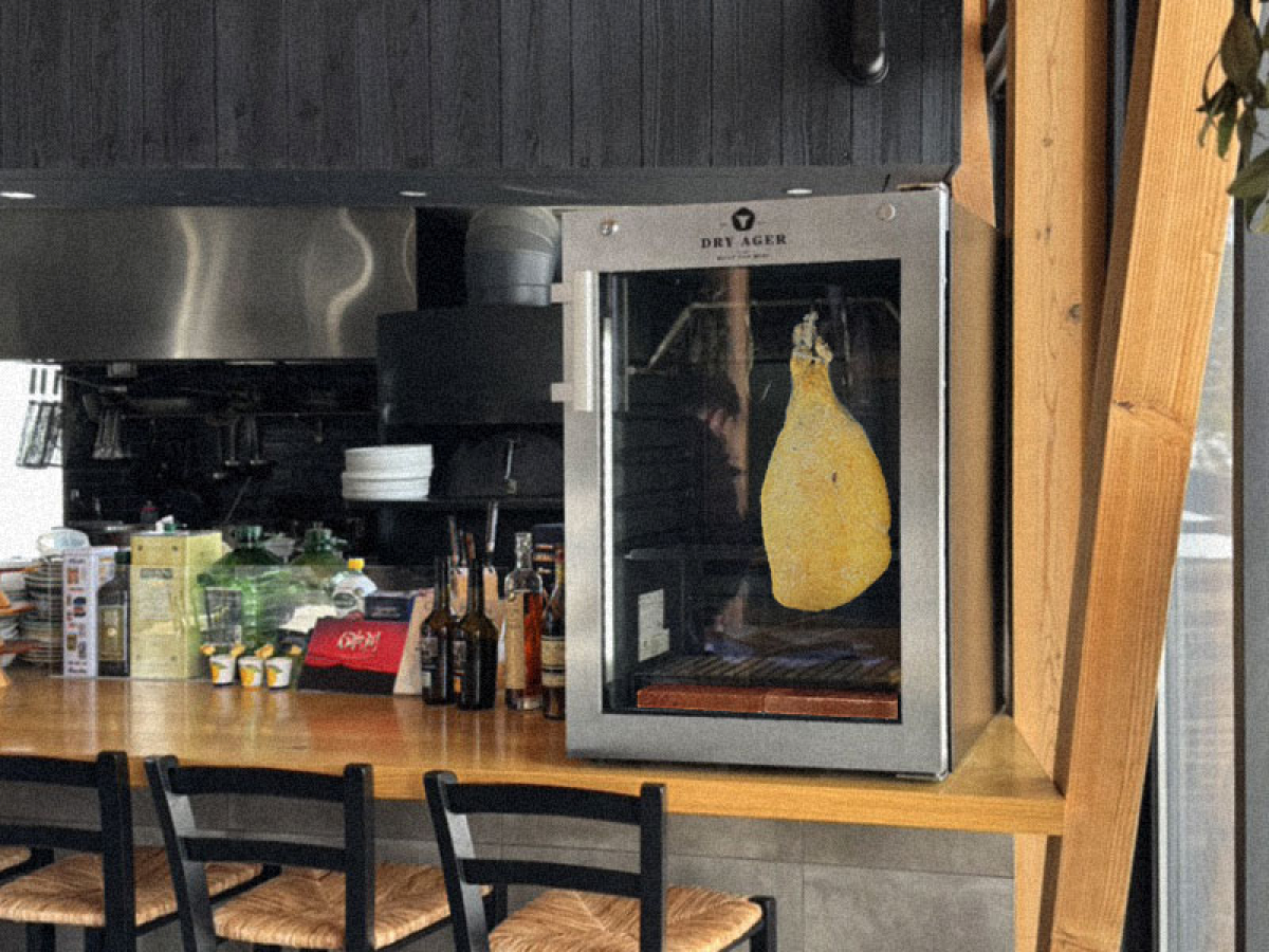 ドライエイジング（乾燥熟成庫）